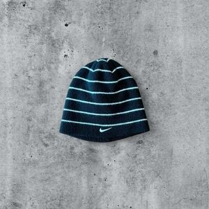 Nike Hat Beanie Knit Stripe Swoosh Embroidered Winter Youth Size Fits Adult Y2K